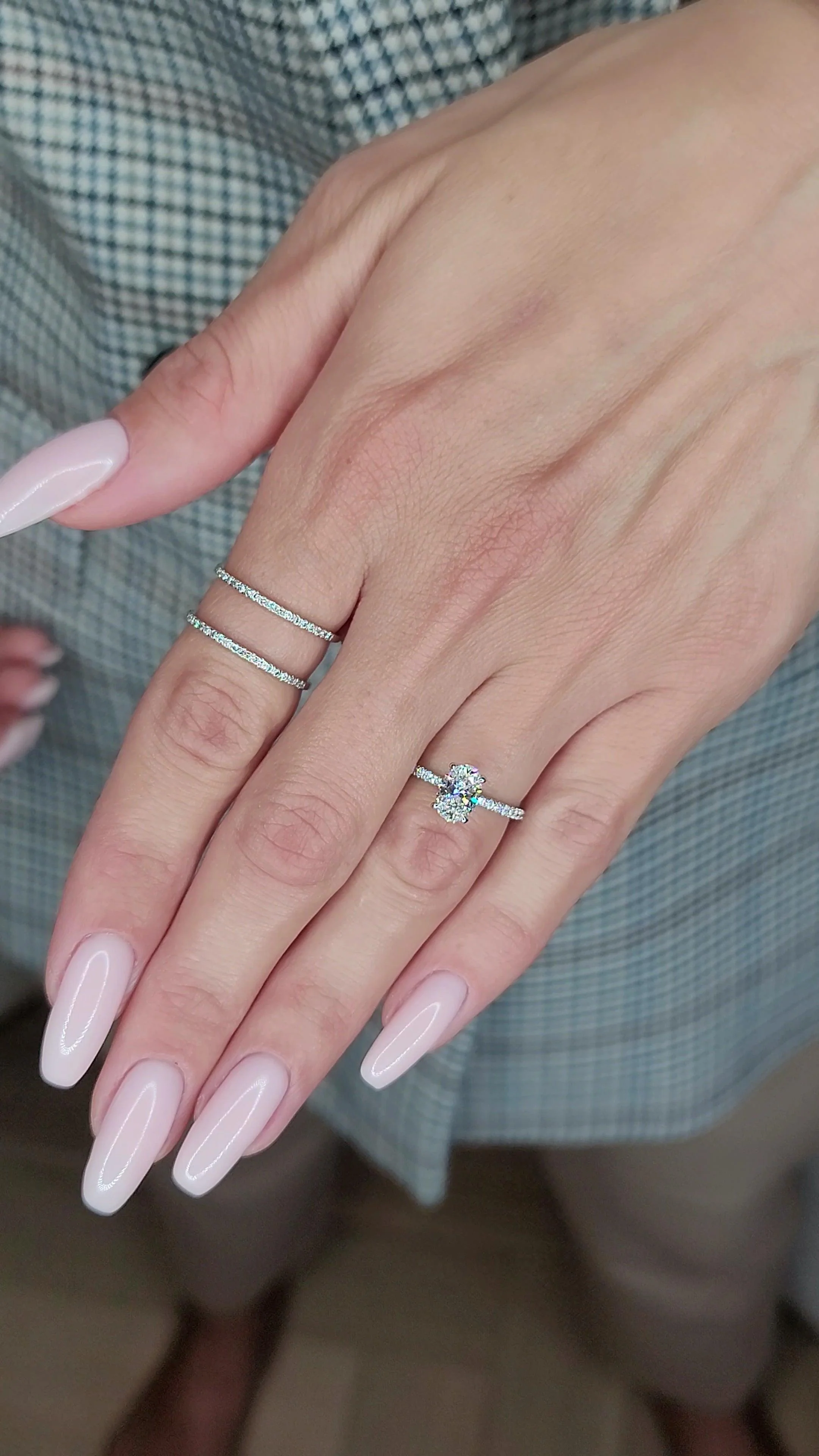 1.50 Carats Lab Grown Oval Cut Micropaved Side Stones Hidden Halo Diamond Engagement Ring - Image 7